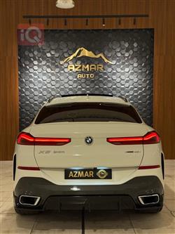 بی ئێم دەبڵیو X6